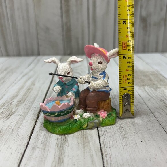 Vtg Easter Bunny Spring Time Resin Characters Set of 3 Home Decorations - Picture 2 of 10